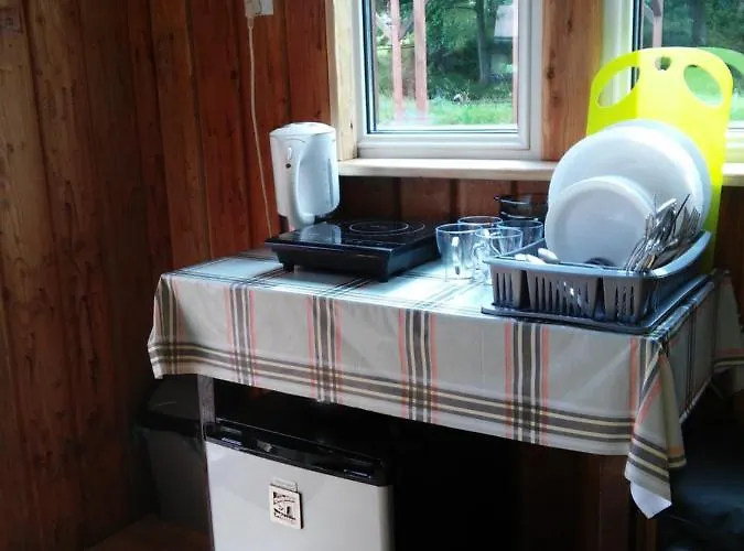 Zbójnicki Ostęp-nocleg Trapera Alojamento de Turismo Selvagem Kletno